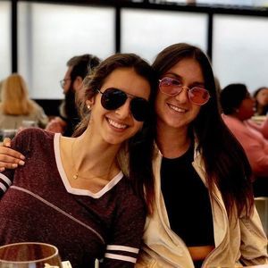 Meet your Posher, Sara